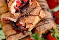 Crispy Chocolate Strawberry Cheesecake Chimis