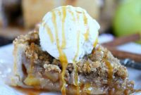 Homestyle Deep Dish Dutch Apple Pie