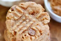 Chewy Flourless Toffee Peanut Butter Cookies