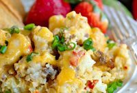 Hearty Slow Cooker Tater Tot Breakfast Bake