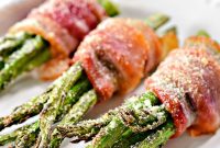Crispy Bacon Asparagus Bundles