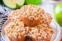 Spiced Apple Streusel Muffins