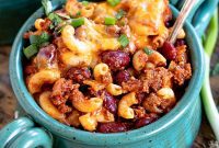 Hearty Chili Macaroni Bake
