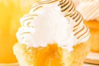 Tangy Meringue Cloud Cupcakes