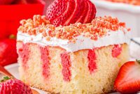 Strawberry Infusion Cake