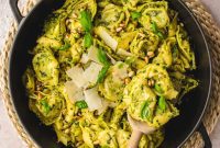 Creamy Pesto Tortellini Delight