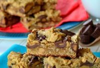 Reese’s Irresistible Peanut Butter Oatmeal Cookie Bars