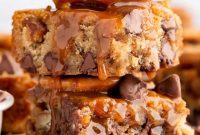 Pretzel Crunch Salted Caramel Blondies