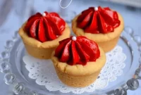 Decadent Red Velvet Cheesecake Cookie Cups