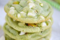 Velvety Pistachio Pudding Cookies