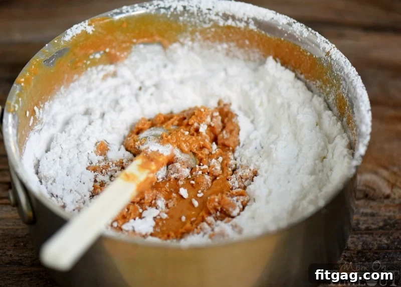 Easy Peanut Butter Fudge made with Powdered Sugar