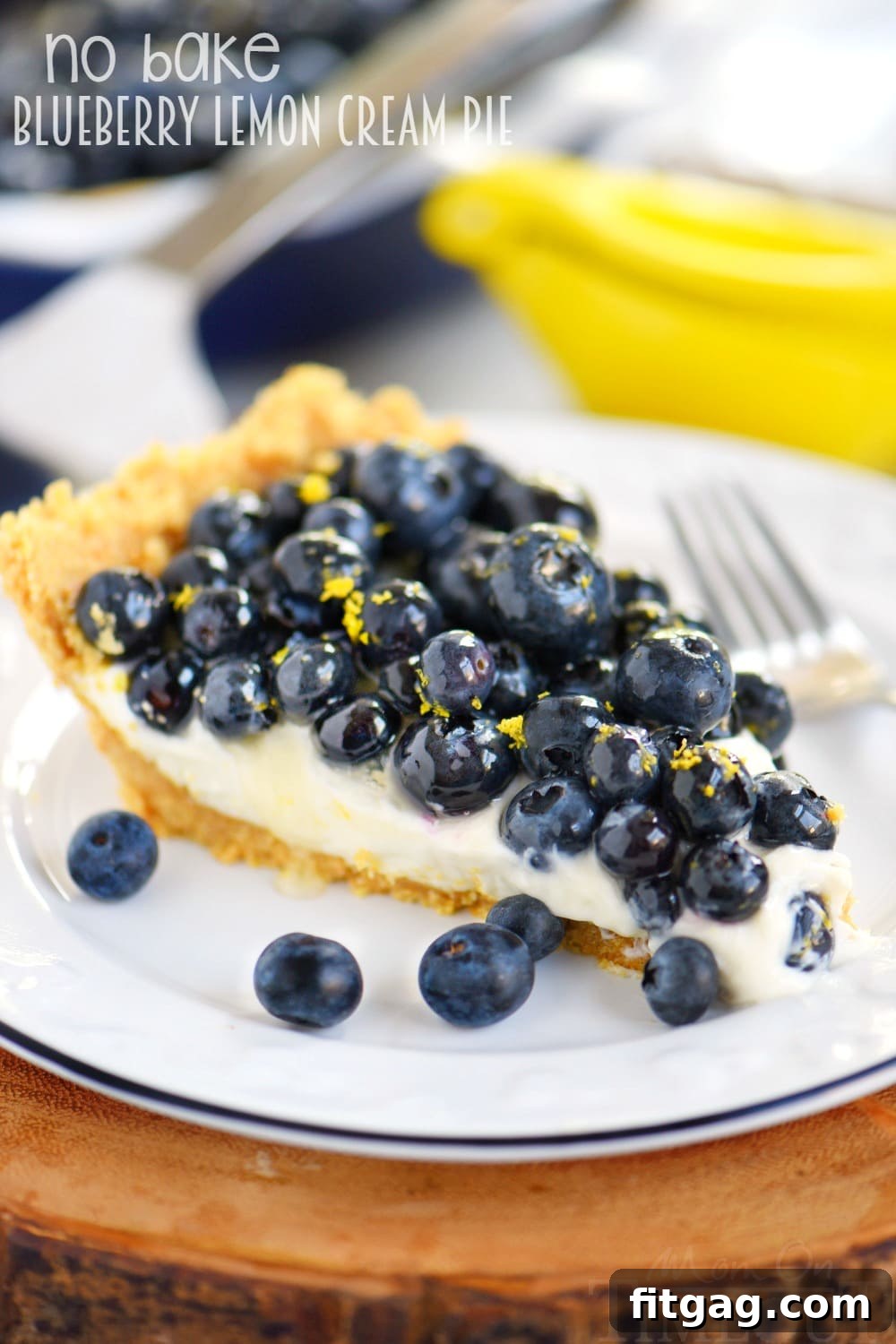 lemon-cream-pie-recipe-blueberry-topping