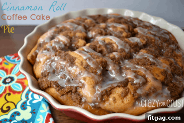 Cinnamon Roll Coffee Cake Pie, a fusion of two beloved breakfast treats.