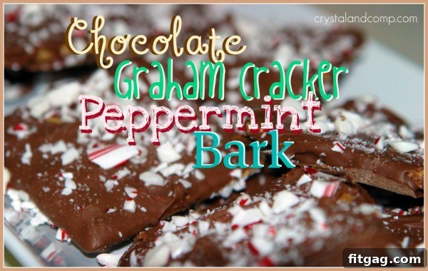 Chocolate Graham Cracker Peppermint Bark Chocolate Graham Cracker Peppermint Bark, an easy no-bake holiday treat.