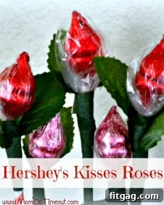 Hershey's Kisses Roses from MomOnTimeout.com - a beautiful and edible craft perfect for weddings, Valentine's Day, anniversaries, and more! #ValentinesDay #craft #chocolate