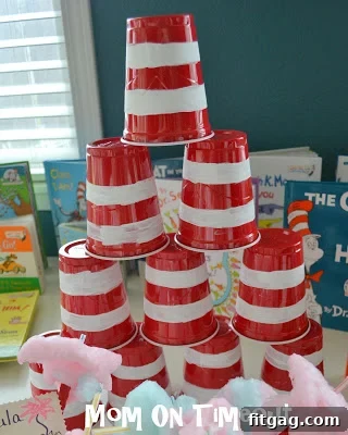 A Seuss-tastic Scoop Fest 6 Cat in the Hat themed party cups for ice cream