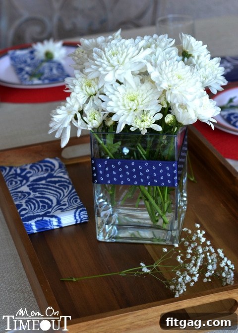 Chic Labor Day Centerpiece with Fresh Flowers