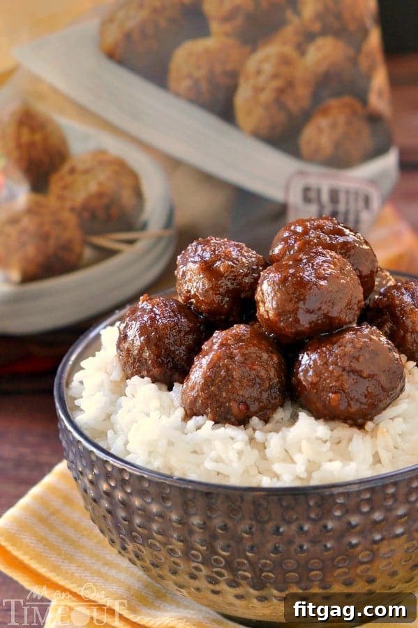 Crock-Pot Party Meatball Bites 6 Slow cooker cocktail meatballs recipe ingredients: grape jelly, chili sauce, and frozen meatballs.